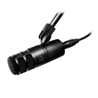 DYNAMIC PODCAST MICROPHONE WITH XLR OUTPUT. DESIGNED TO ENHANCE CLOSE-UP